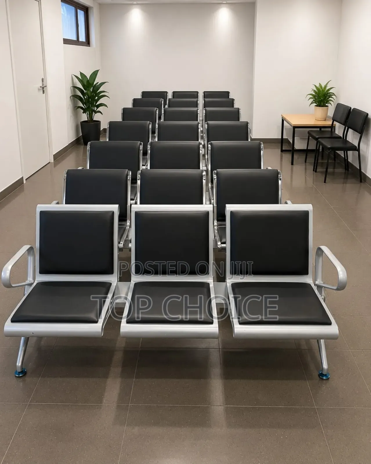 Heavy-Duty Waiting Chair