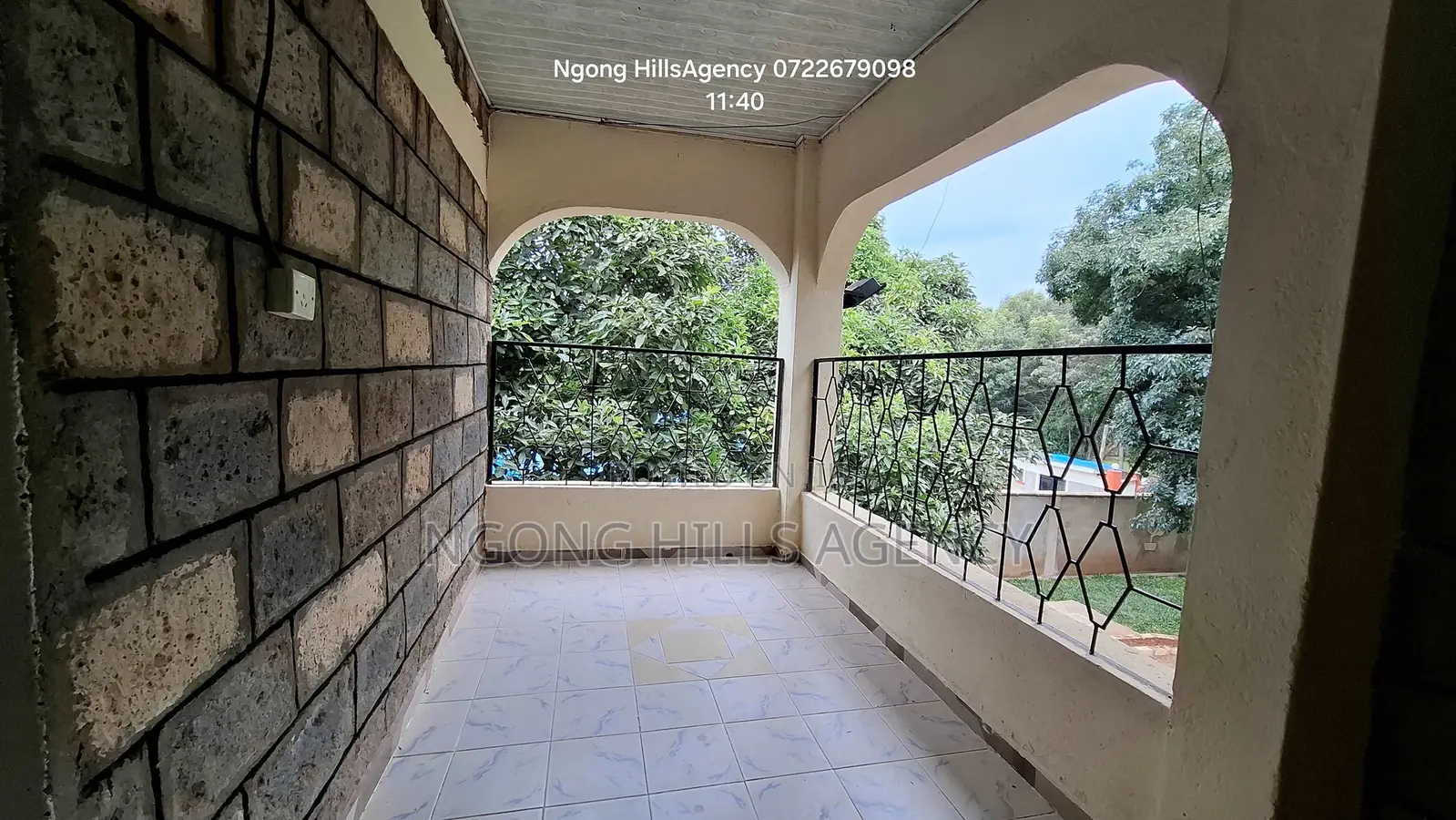 8bdrm House in Kibiko, Kibiku for rent