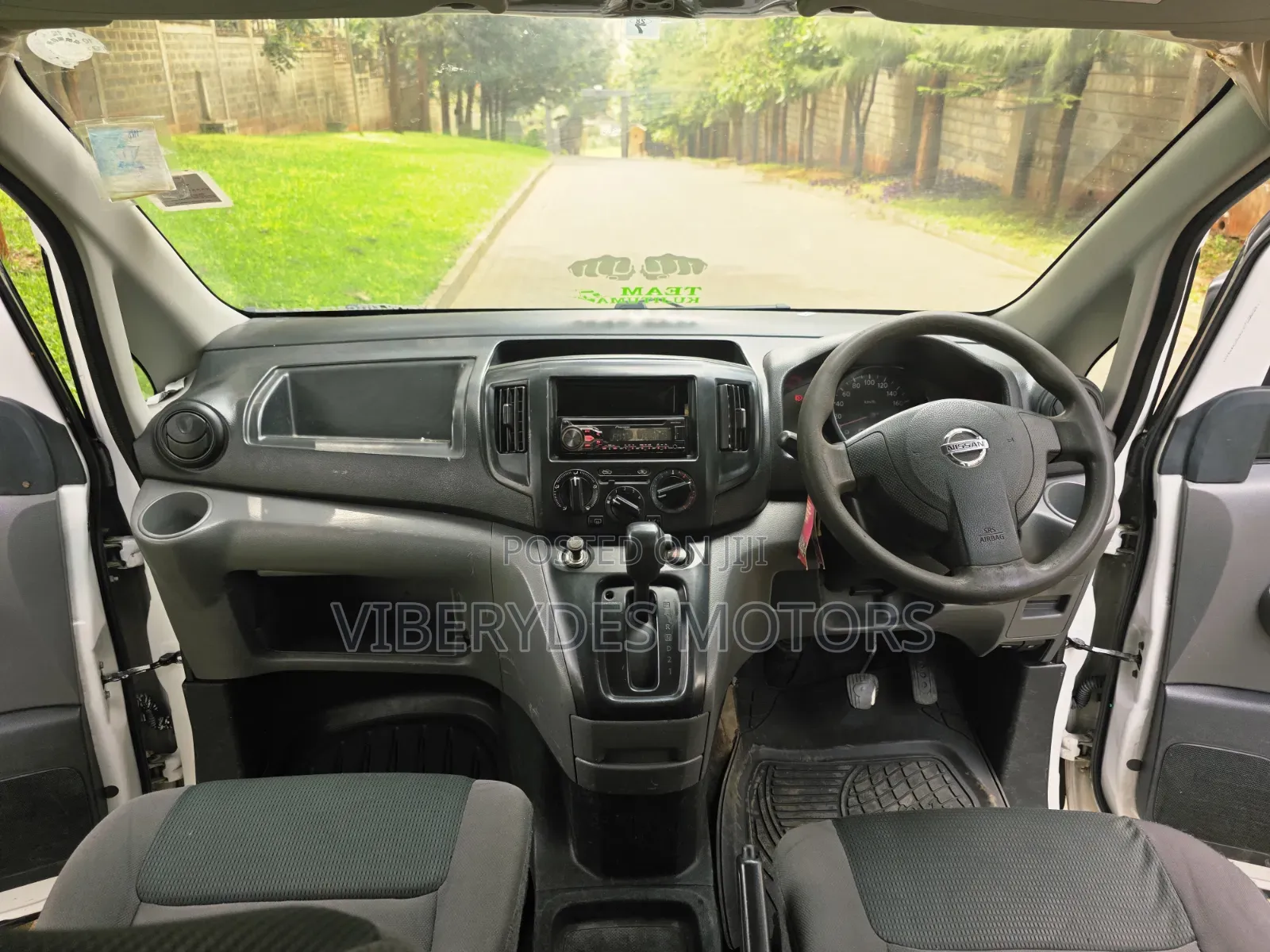 Nissan NV200 2010 White