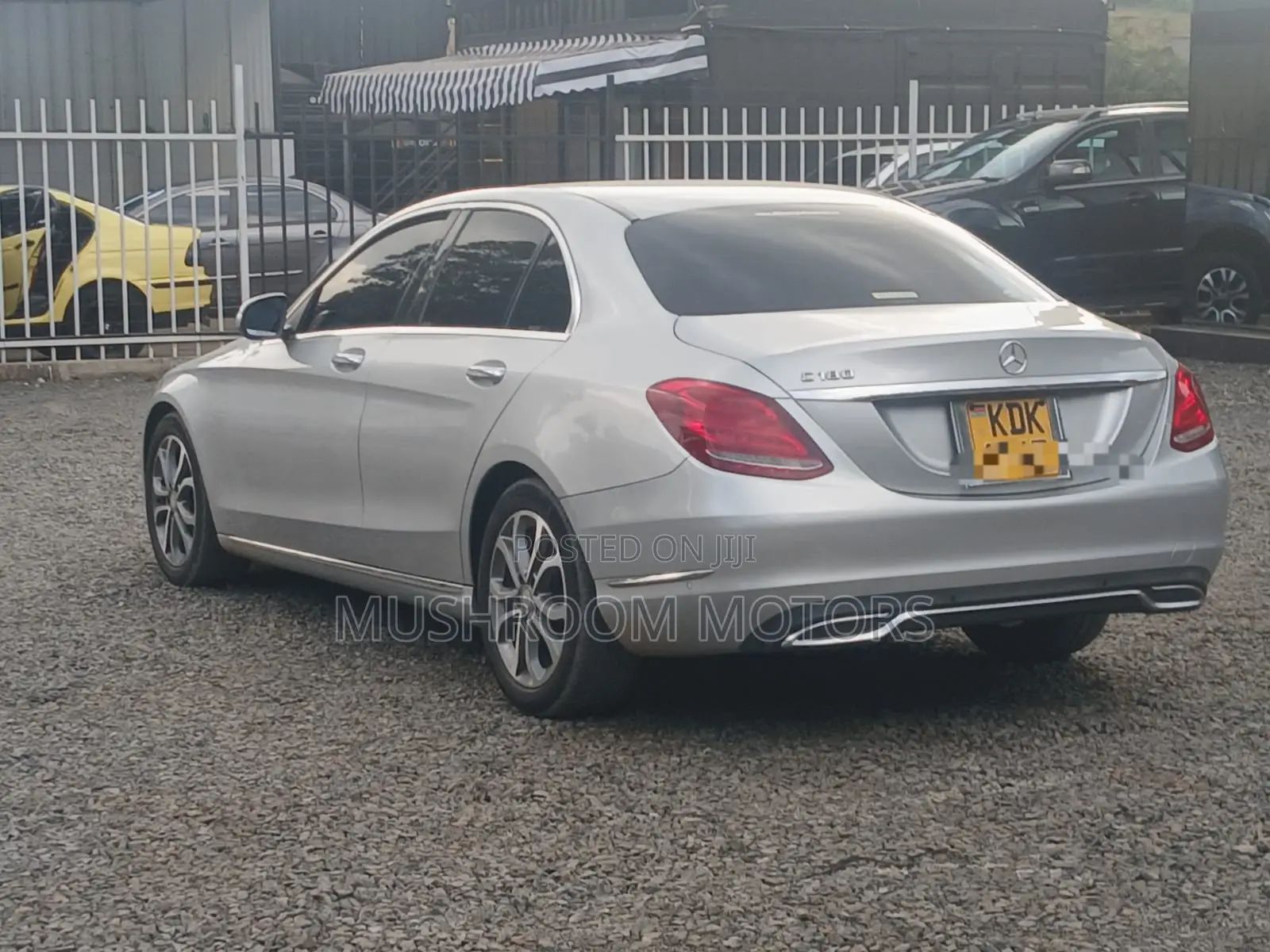Mercedes-Benz C180 2016 Silver