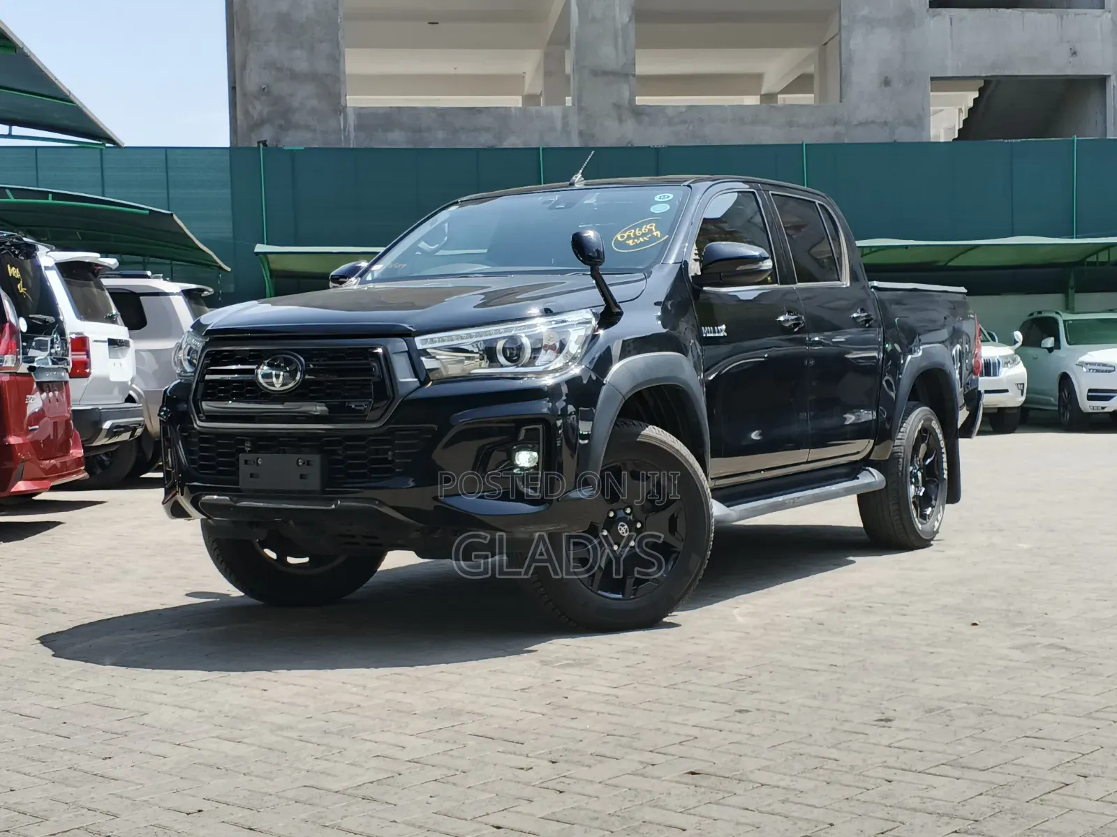 Toyota Hilux 2019 Black