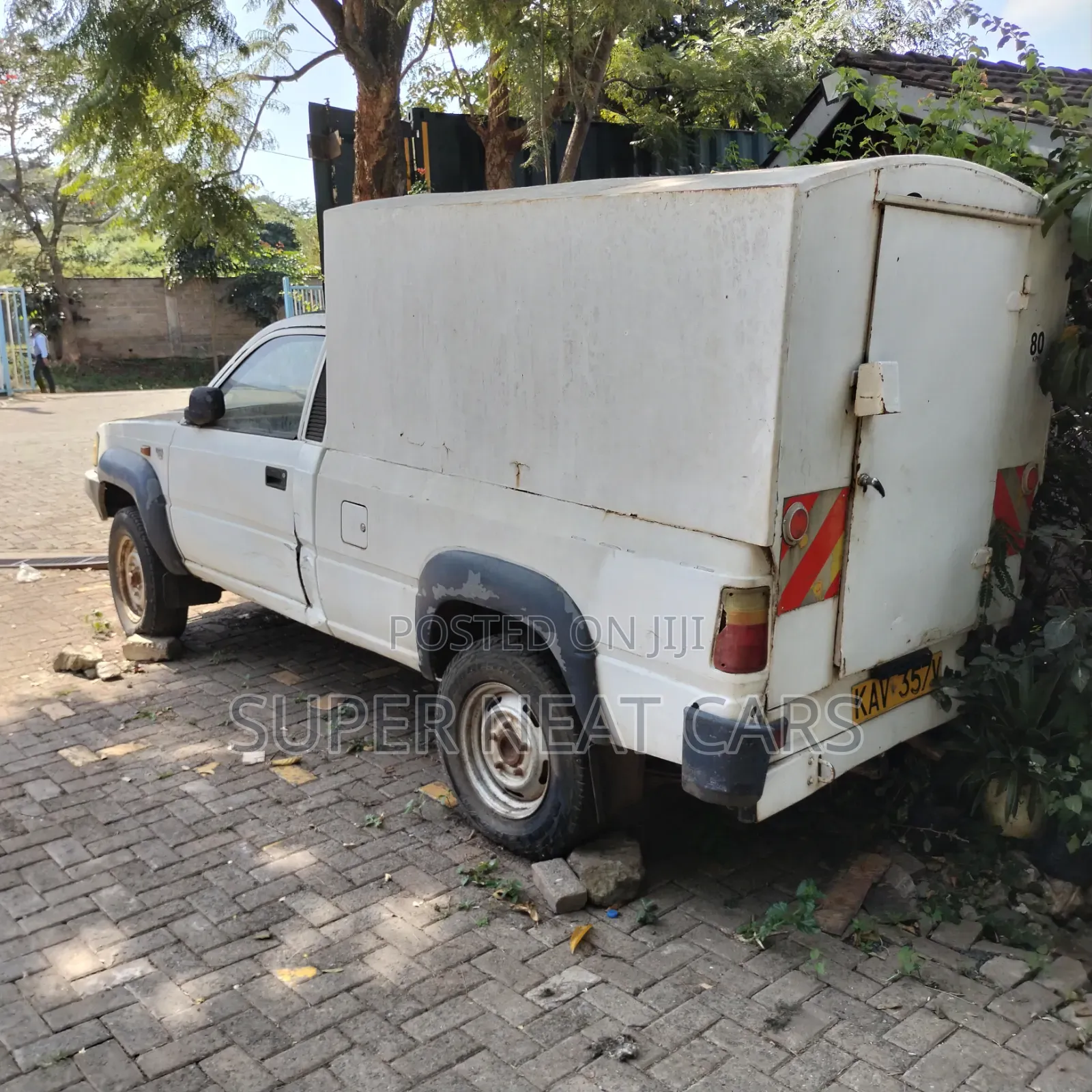 Tata Xenon 2007 White