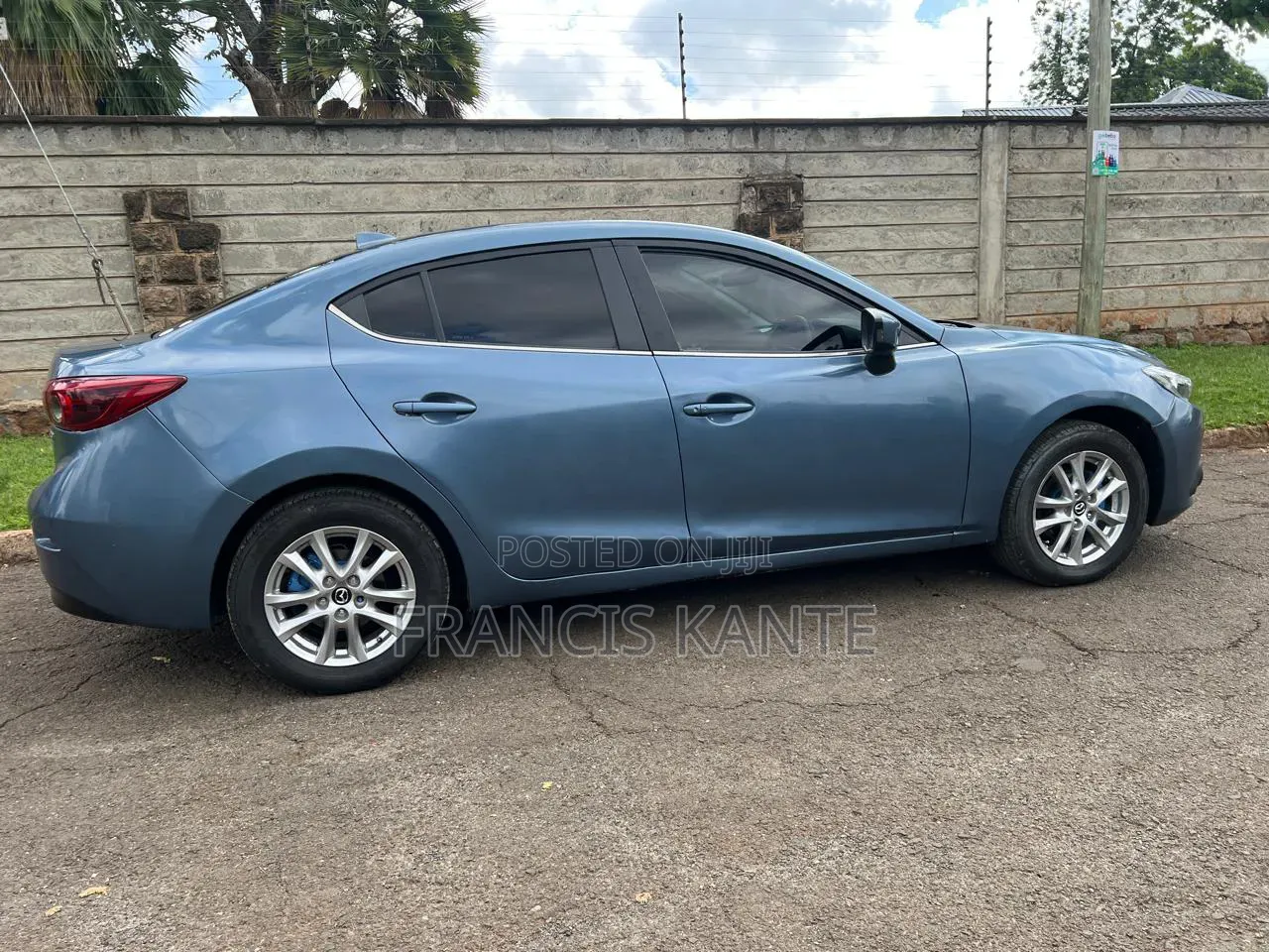 Mazda Axela SV Premium 2014