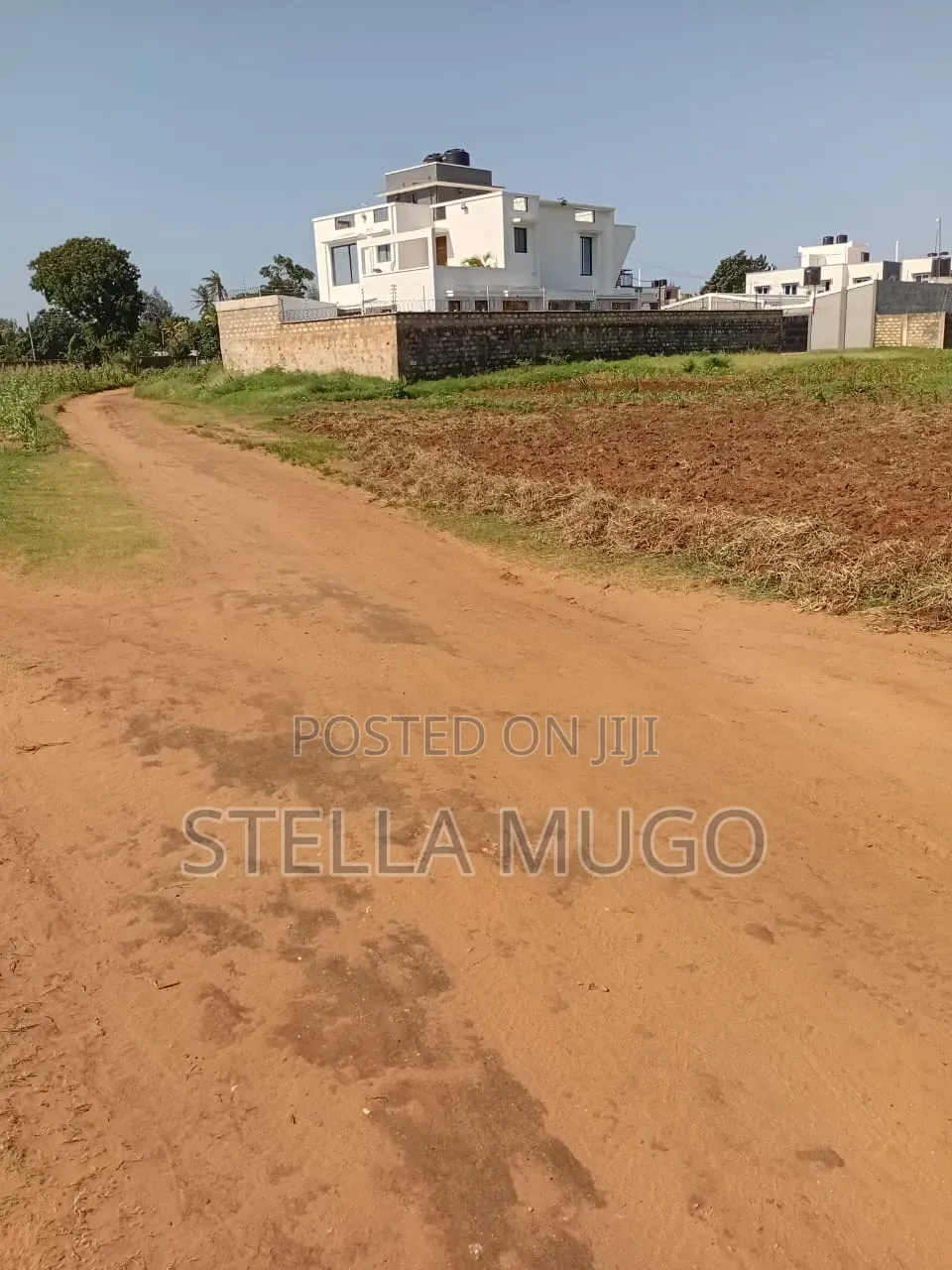 Double 0.045 Hectare of Land for Purchase