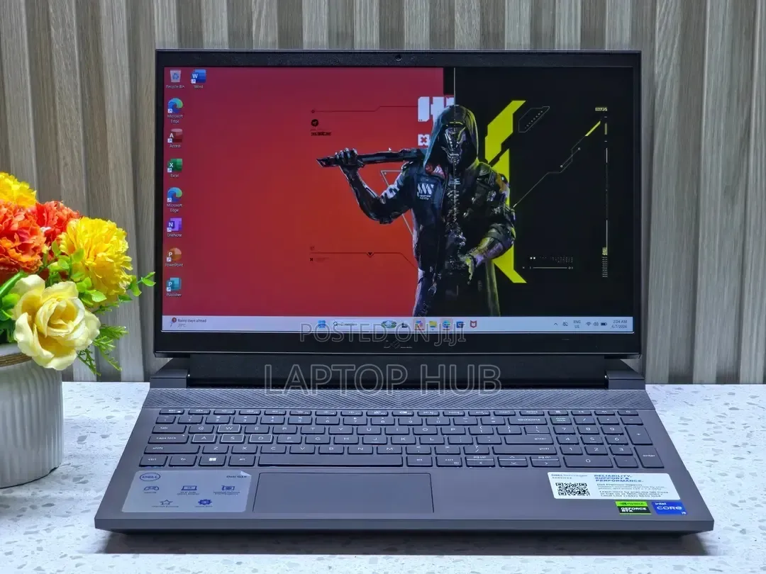 Laptop Dell G15 5530 16GB Intel Core i7 SSD 1T