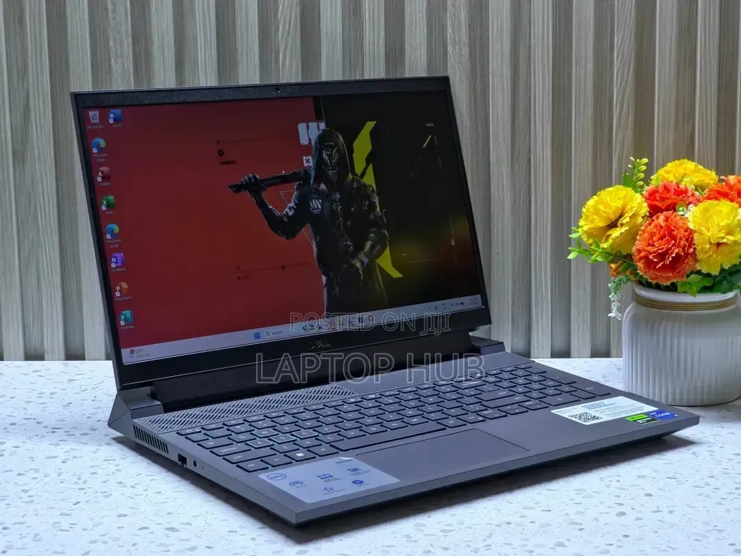 Laptop Dell G15 5530 16GB Intel Core i7 SSD 1T