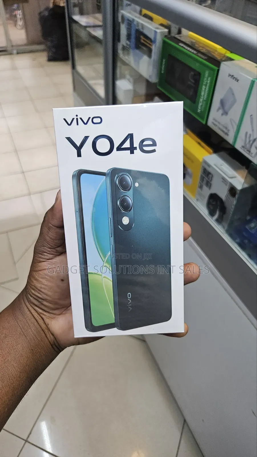 New Vivo Y04 64 GB Gold