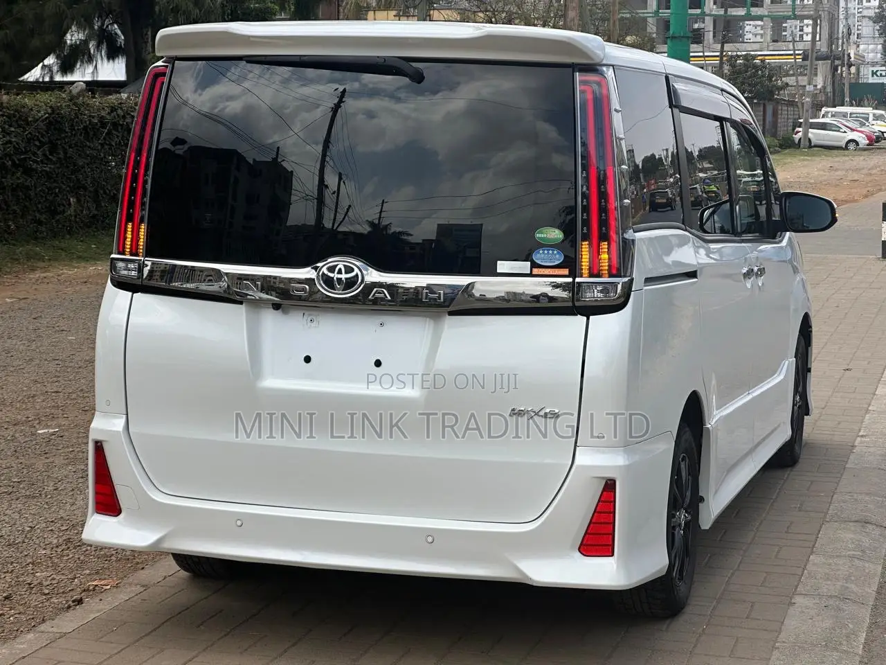 Toyota Noah 2.0 FWD (7 Seater) 2019 White