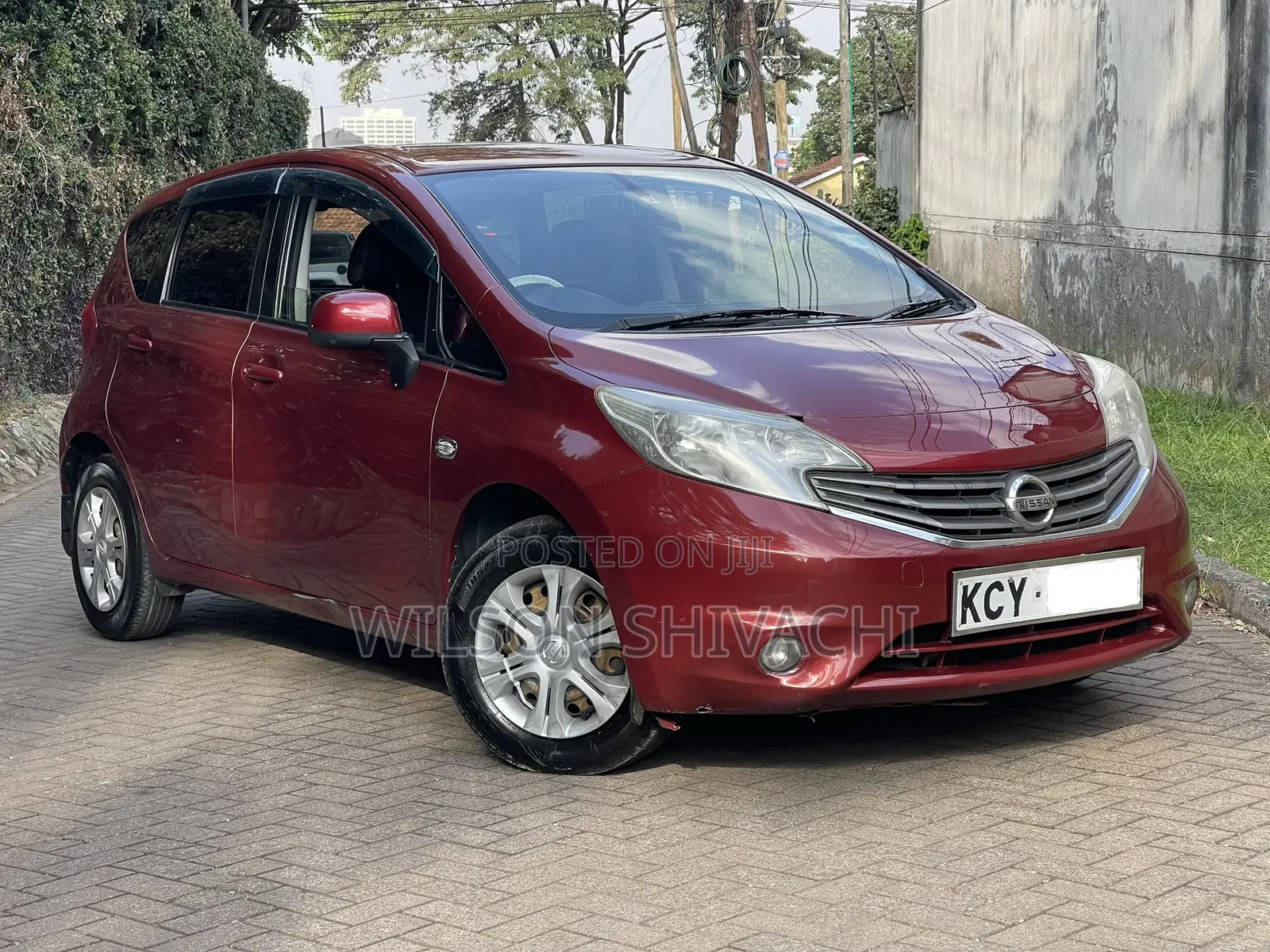 Nissan Note 2013 Red