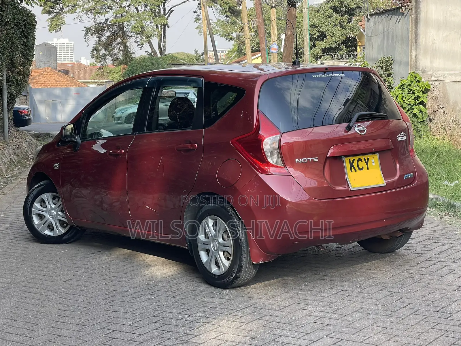 Nissan Note 2013 Red