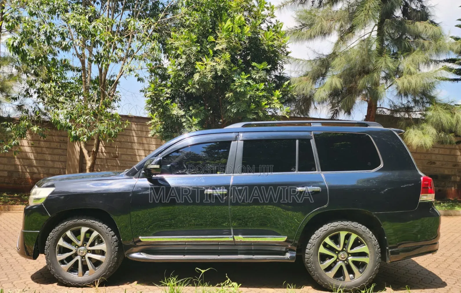 Toyota Land Cruiser Prado 2016 Black