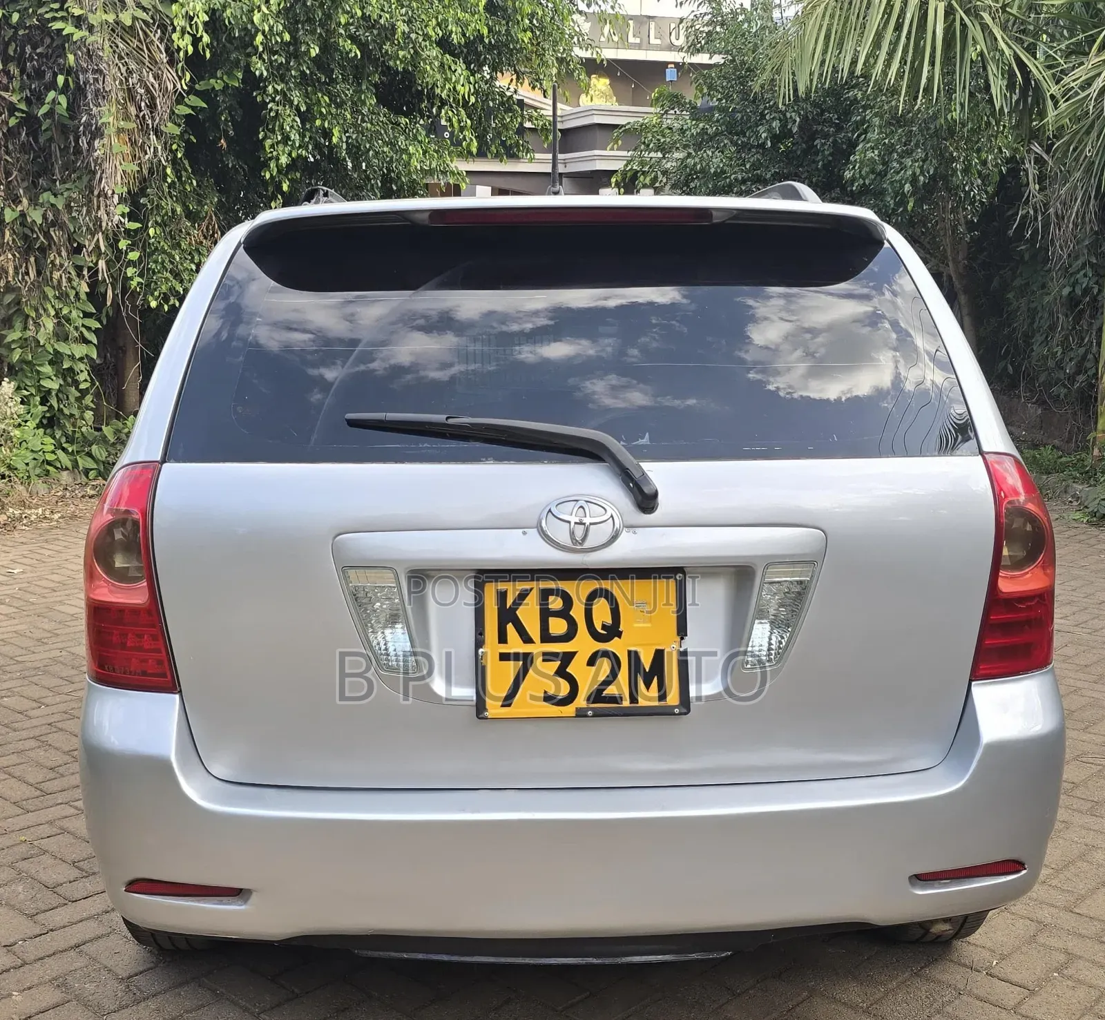 Toyota Corolla Fielder 2005 Silver
