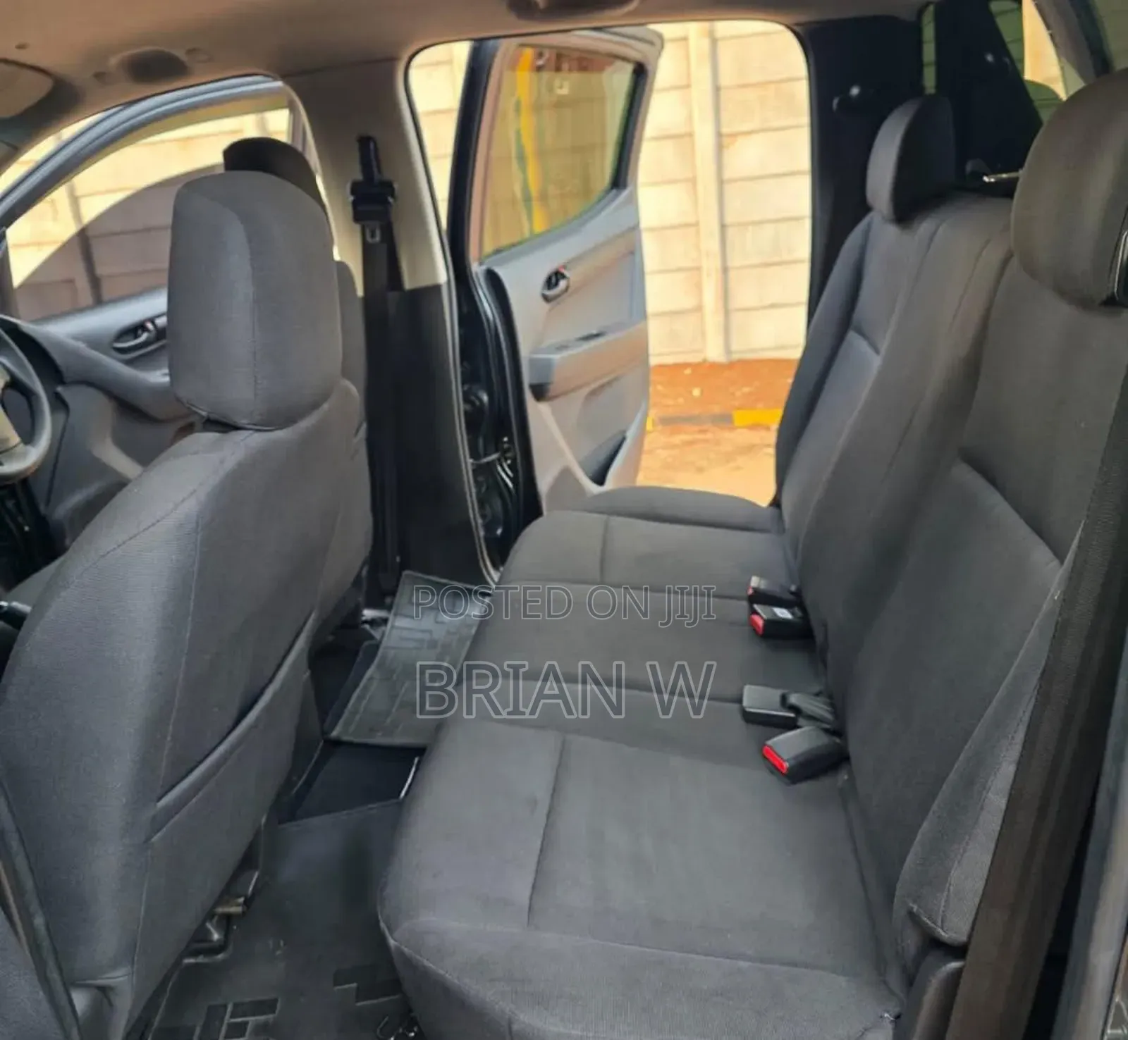 Isuzu D-MAX 2023 Black