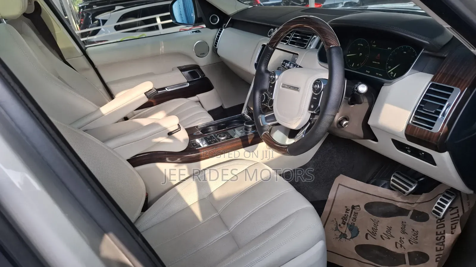 Land Rover Range Rover Vogue 2014 Silver