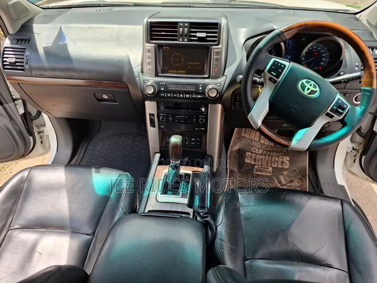 Toyota Land Cruiser Prado 2011 White