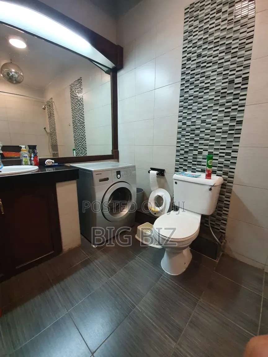 Furnished 2bdrm Penthouse in 1/2Br Furnished for rent