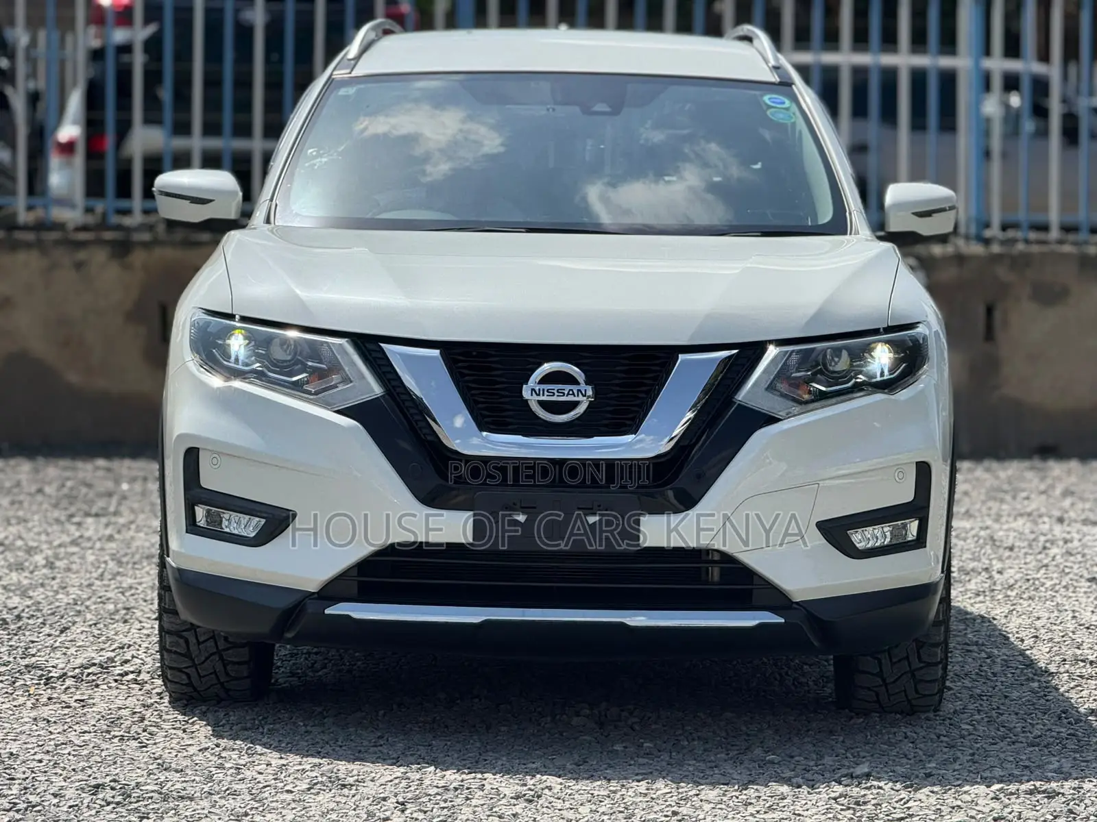 Nissan X-Trail 2.0 Petrol AWD 2019 White