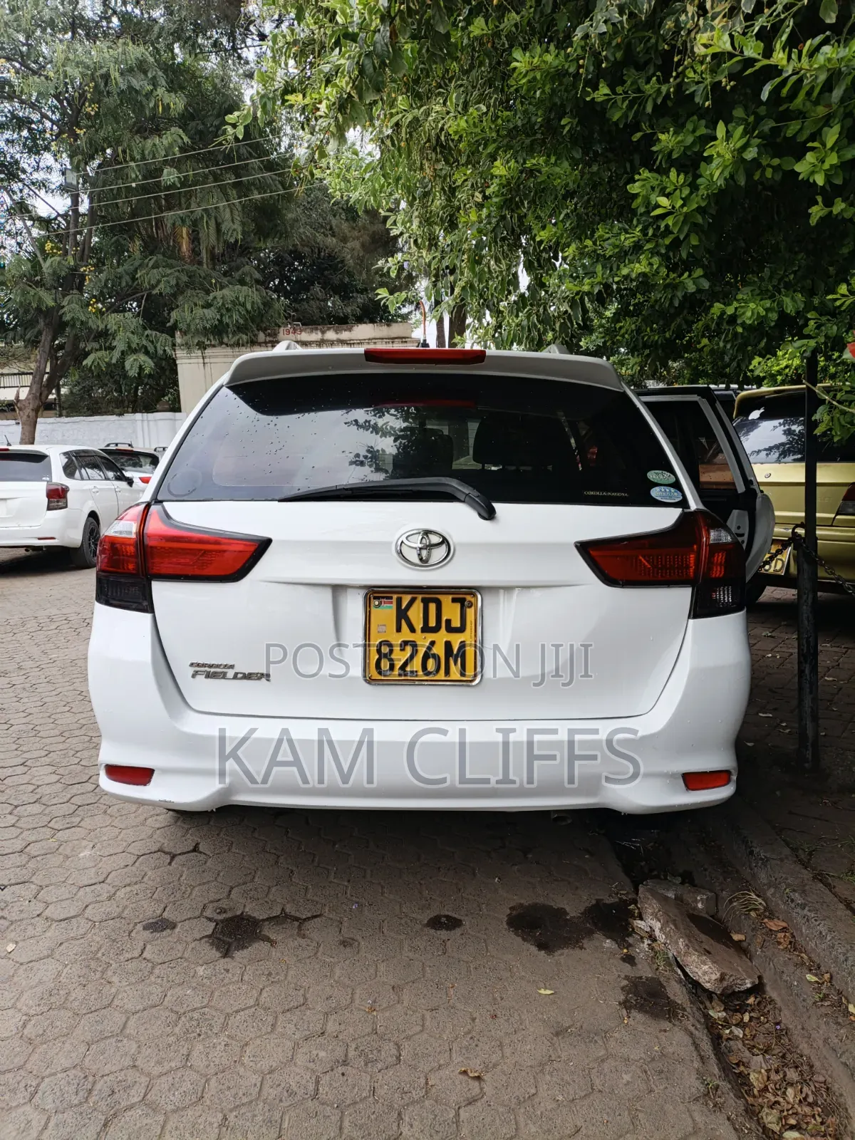 Toyota Corolla Fielder 2016 Off white