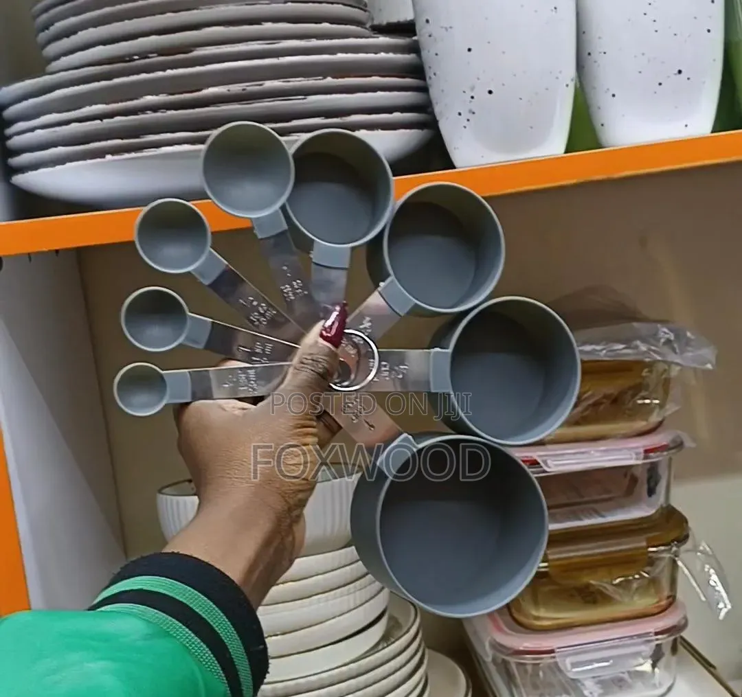 Colored Measuring Cups+ Spoon
8pcs Set