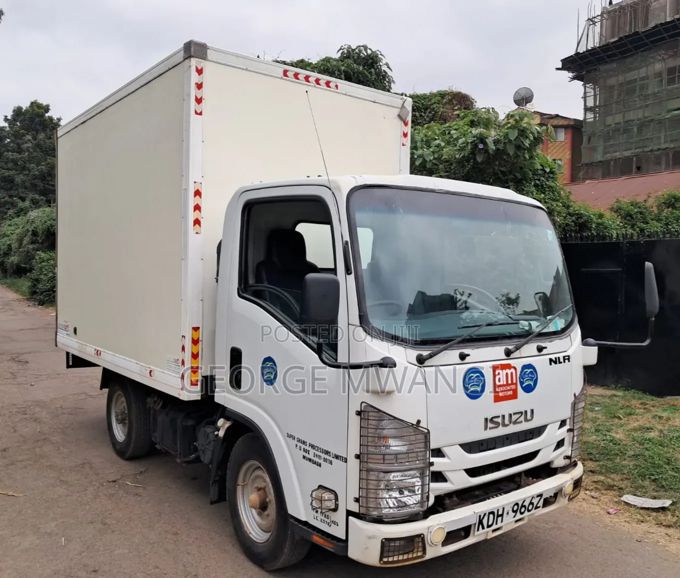 Isuzu NLR 2800cc 2023 White