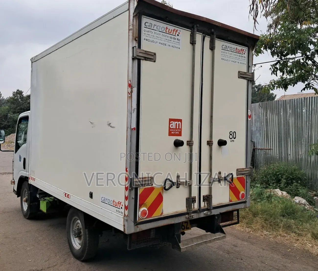 Isuzu NLR 2023