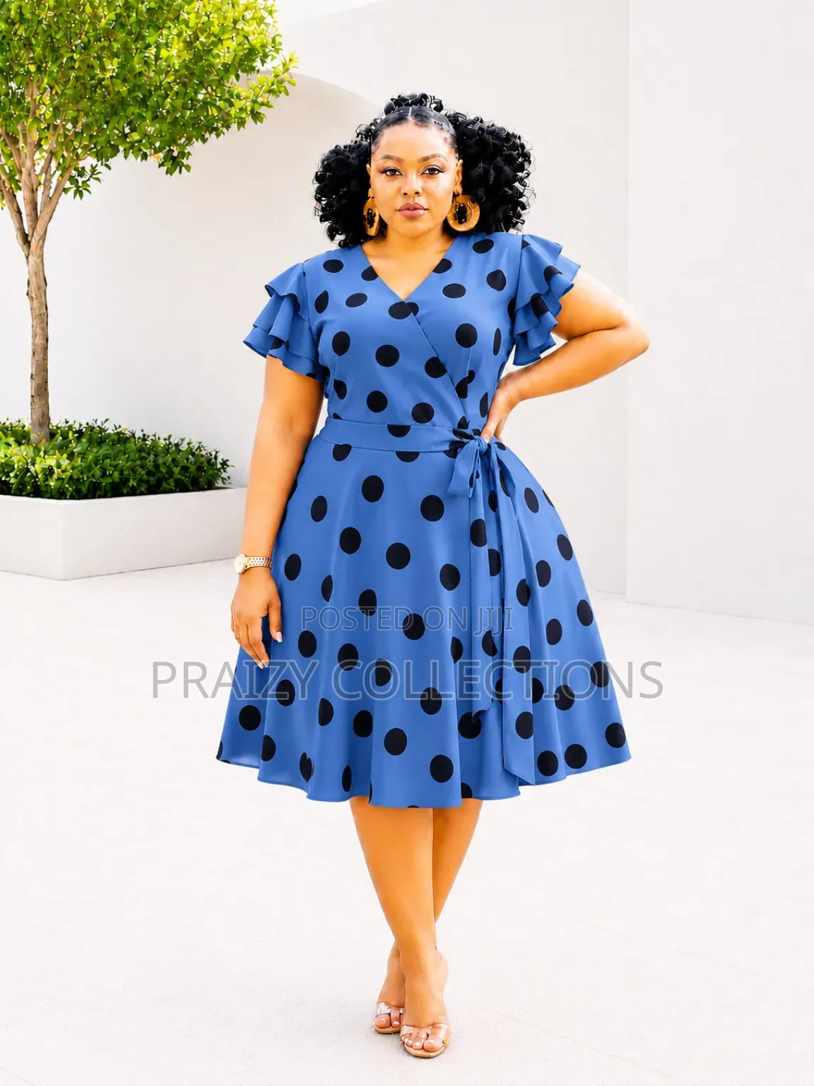 Breastfeeding Friendly Dotted Skater Dress
