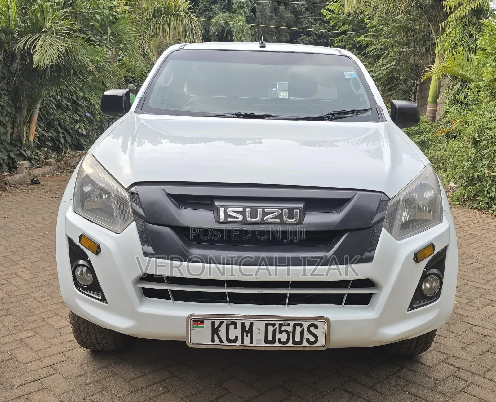 Isuzu D-MAX 2016 White