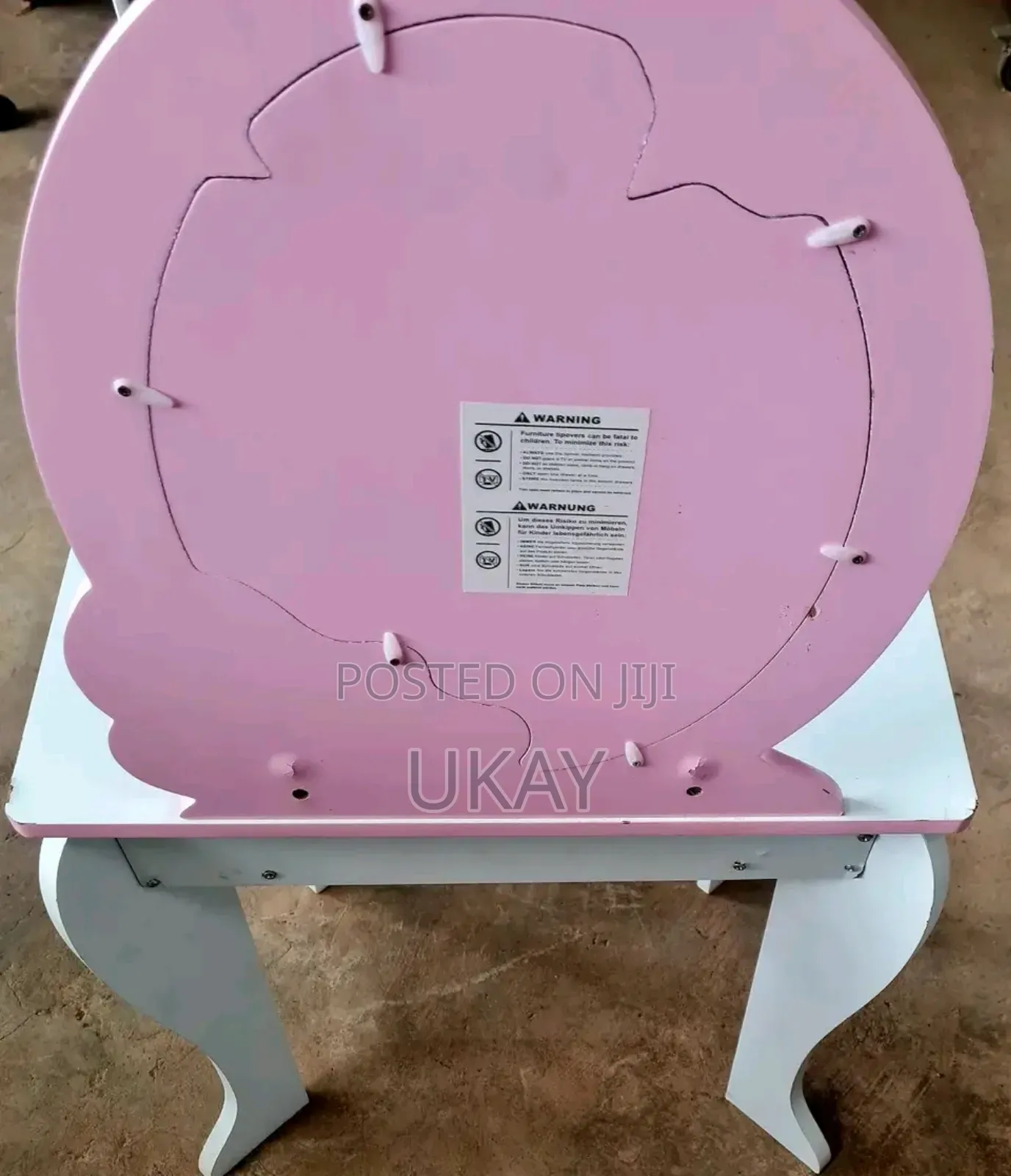 Costway Kids Vanity Makeup Dressing Table.