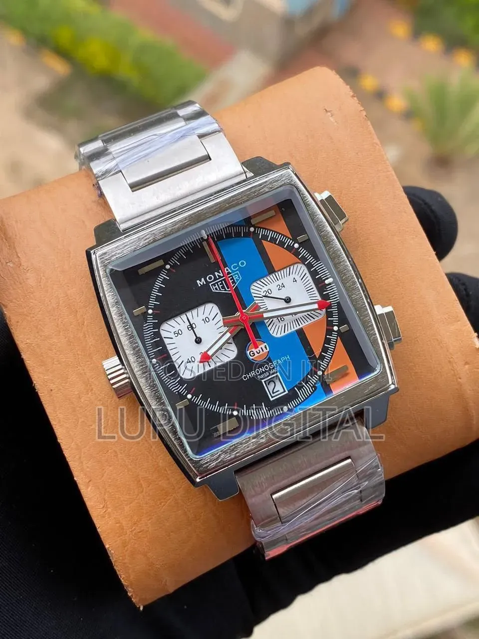 Monaco Heur Chronograph Men Watch (Leather/Metallic Strap)