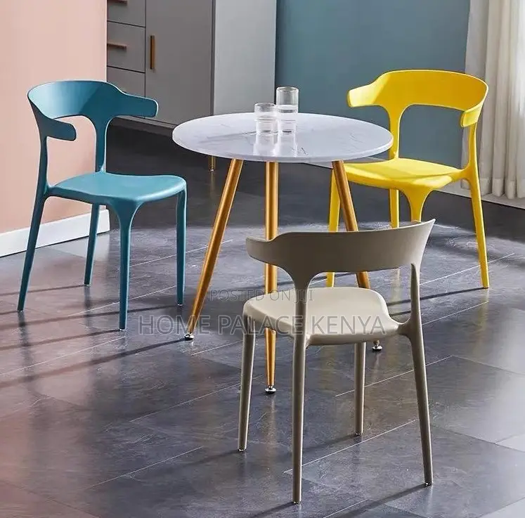 Plastic Chair: Smooth Outline Molded Plastic Dining Chair