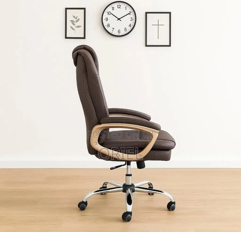 Office Chair : Brown Executive Chair