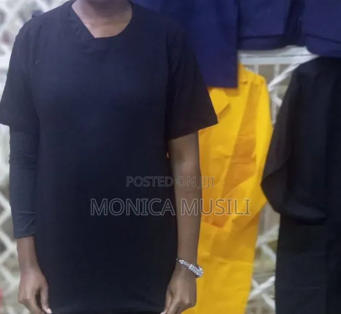 Adults Round Necks