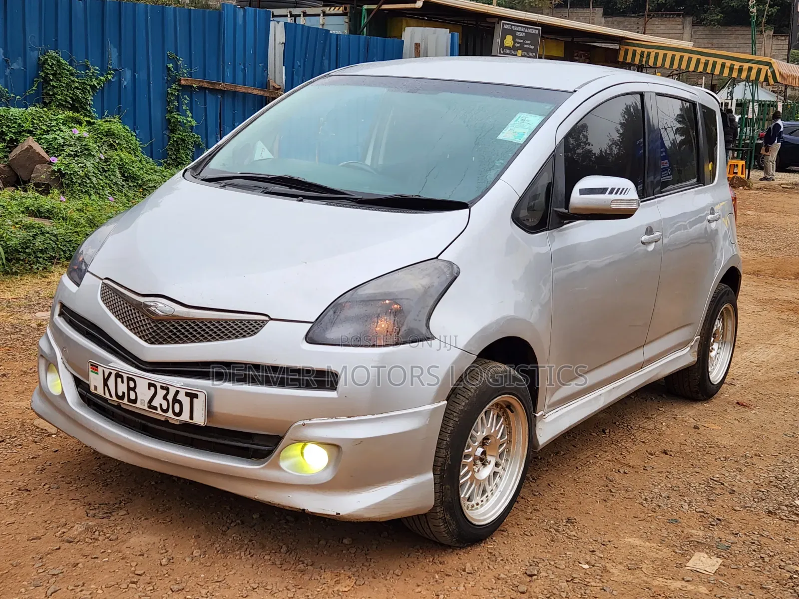 Toyota Ractis 2008 Silver