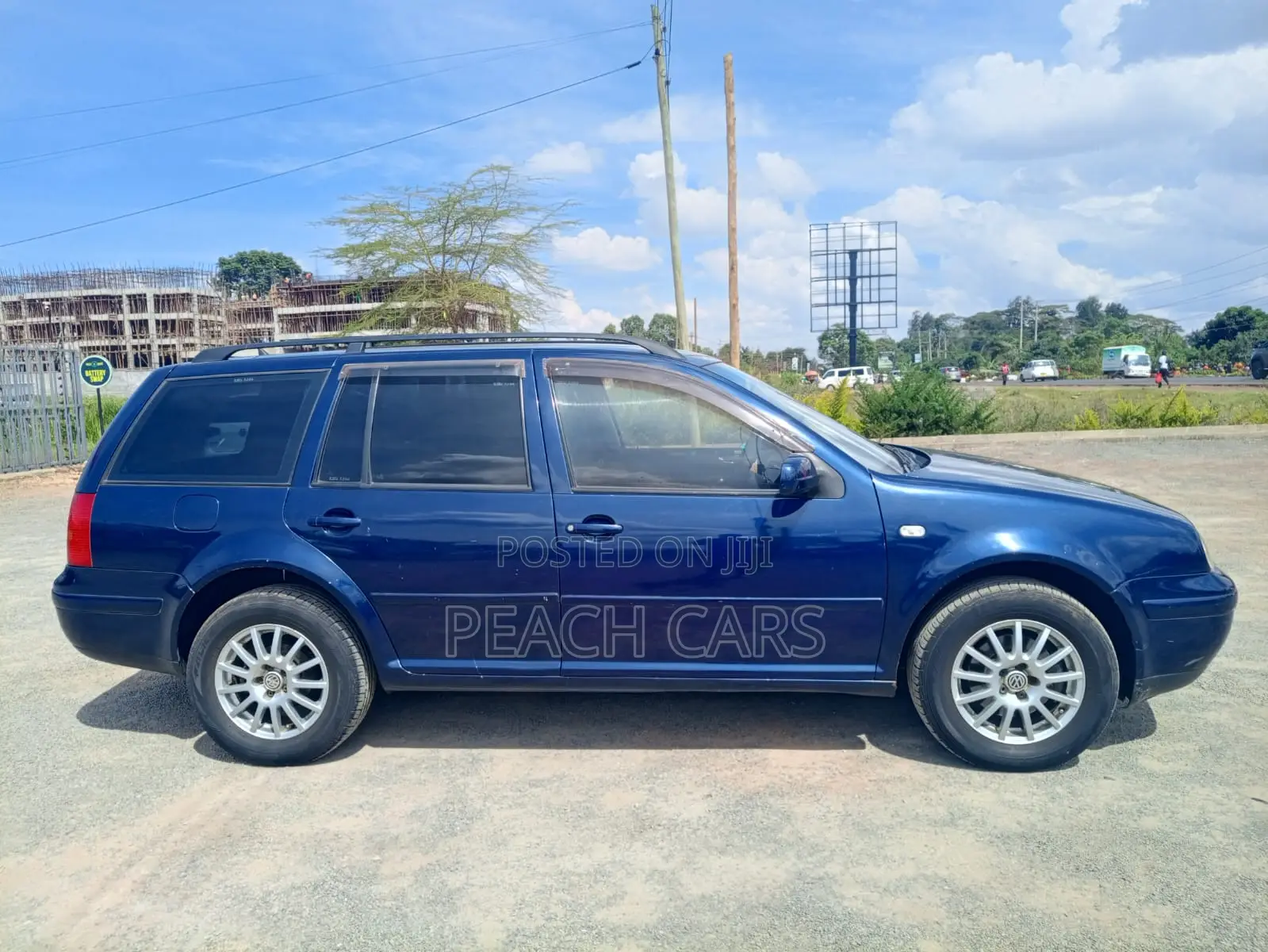Volkswagen Golf 2005 Blue