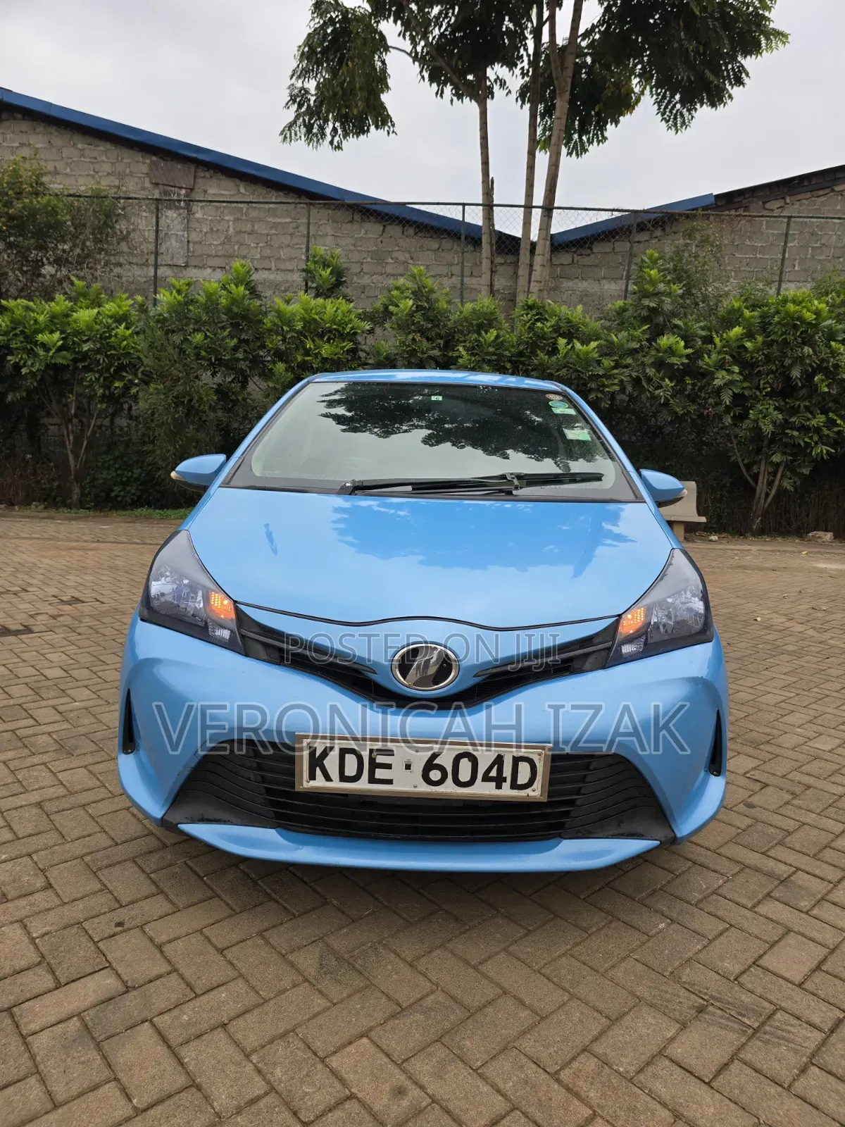 Toyota Vitz 2014 Blue