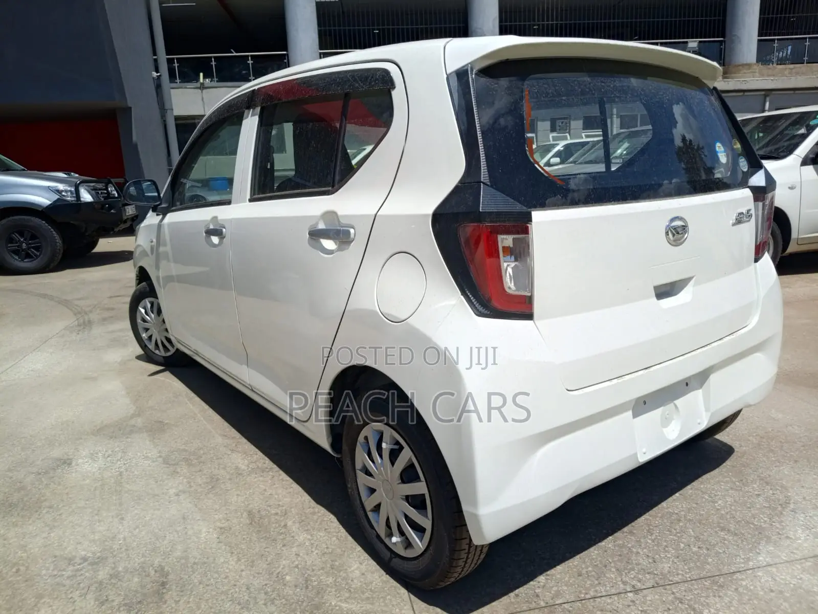 Daihatsu Mira 2018 White