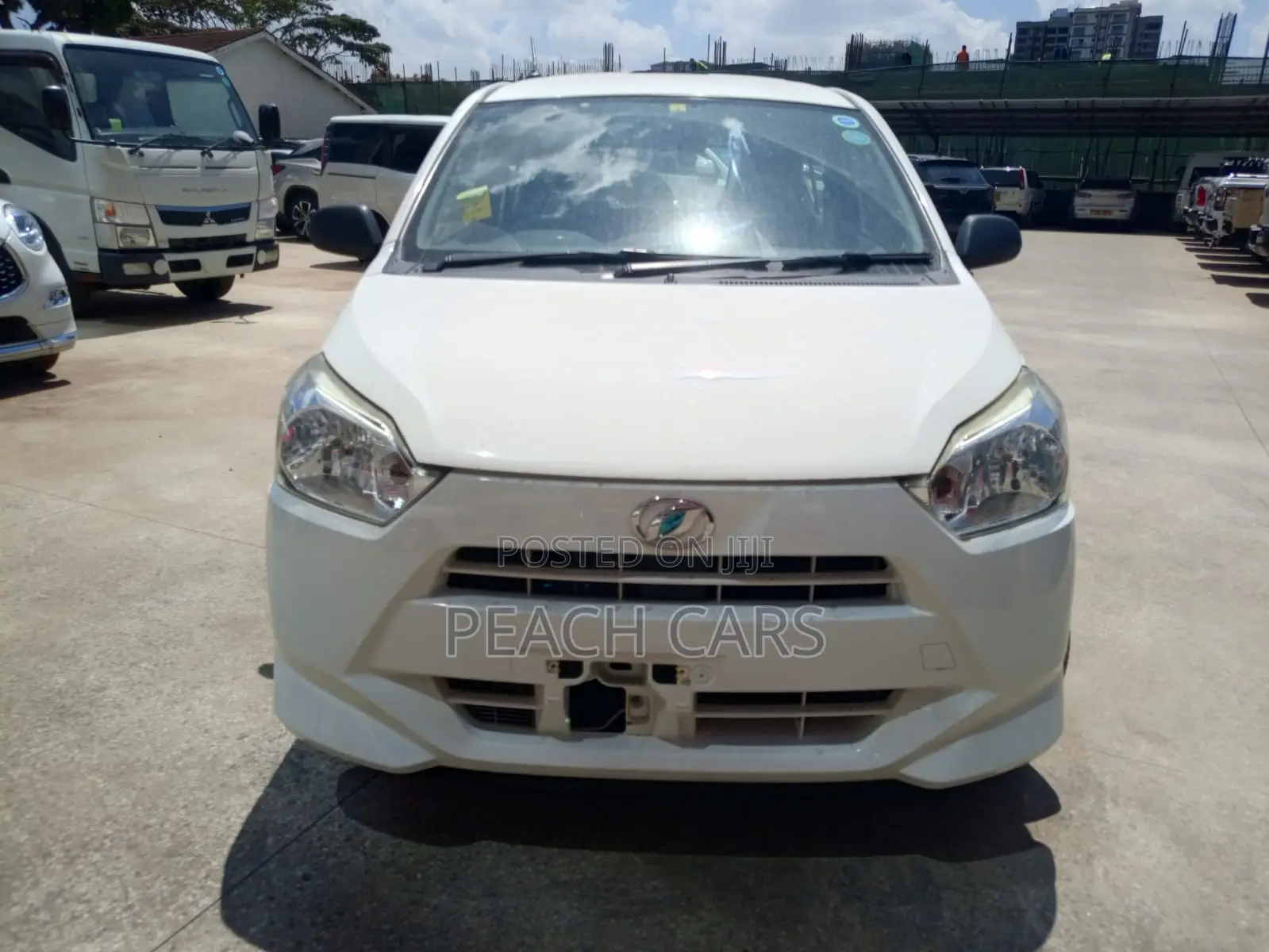 Daihatsu Mira 2018 White
