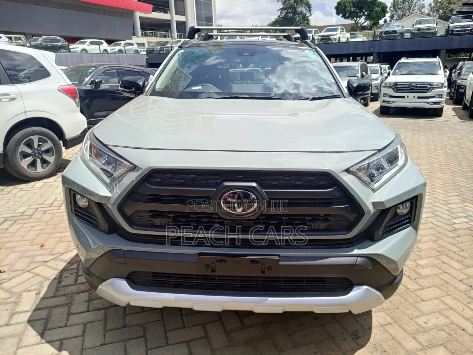 Toyota RAV4 2020 Green