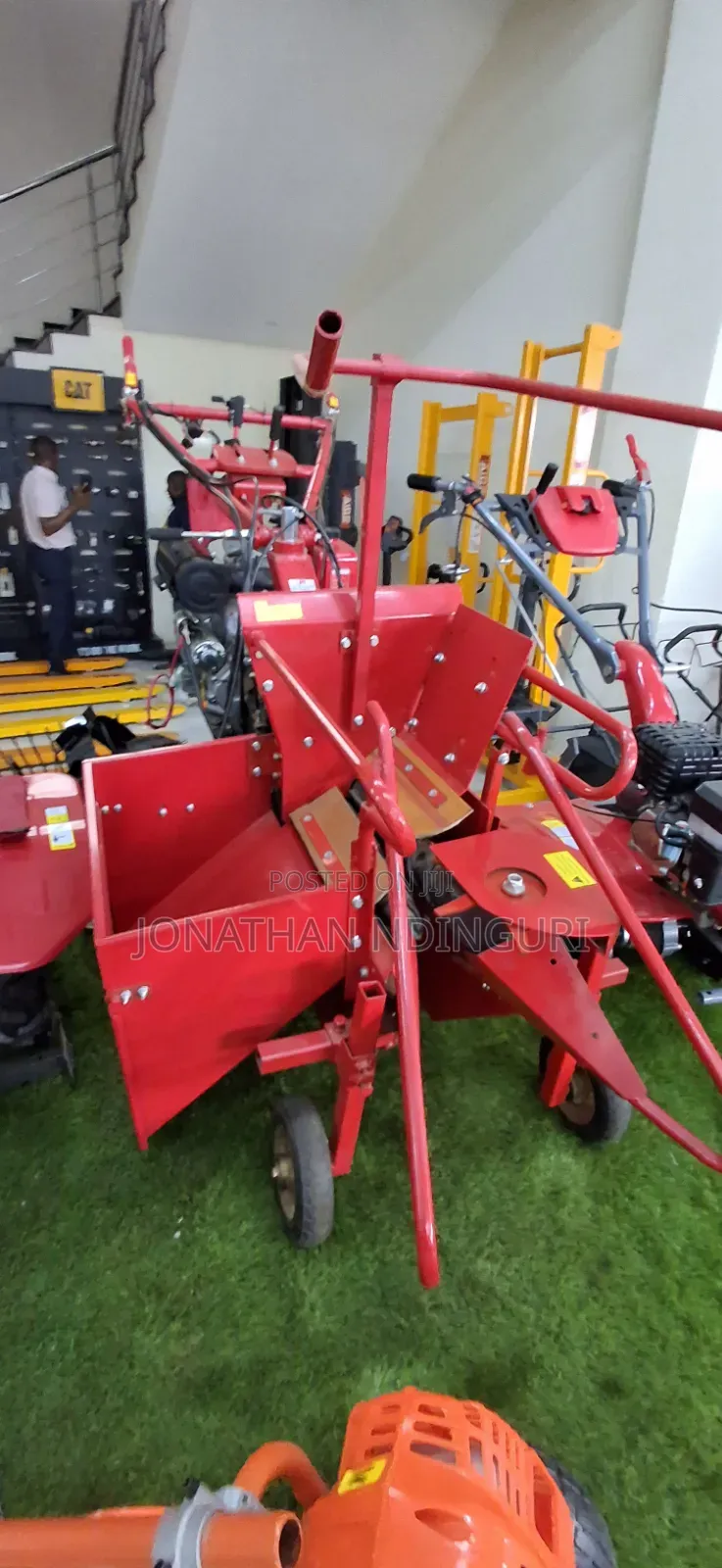 Corn Harvester – Heavy Duty Crop Harvesting Machine