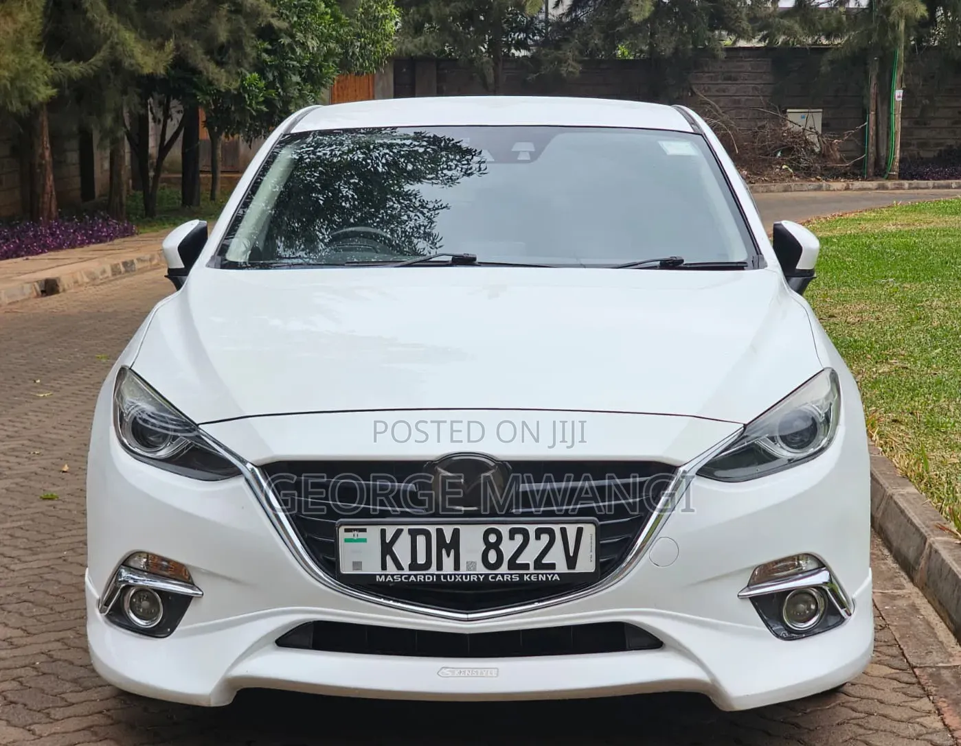 Mazda Axela 2016 White