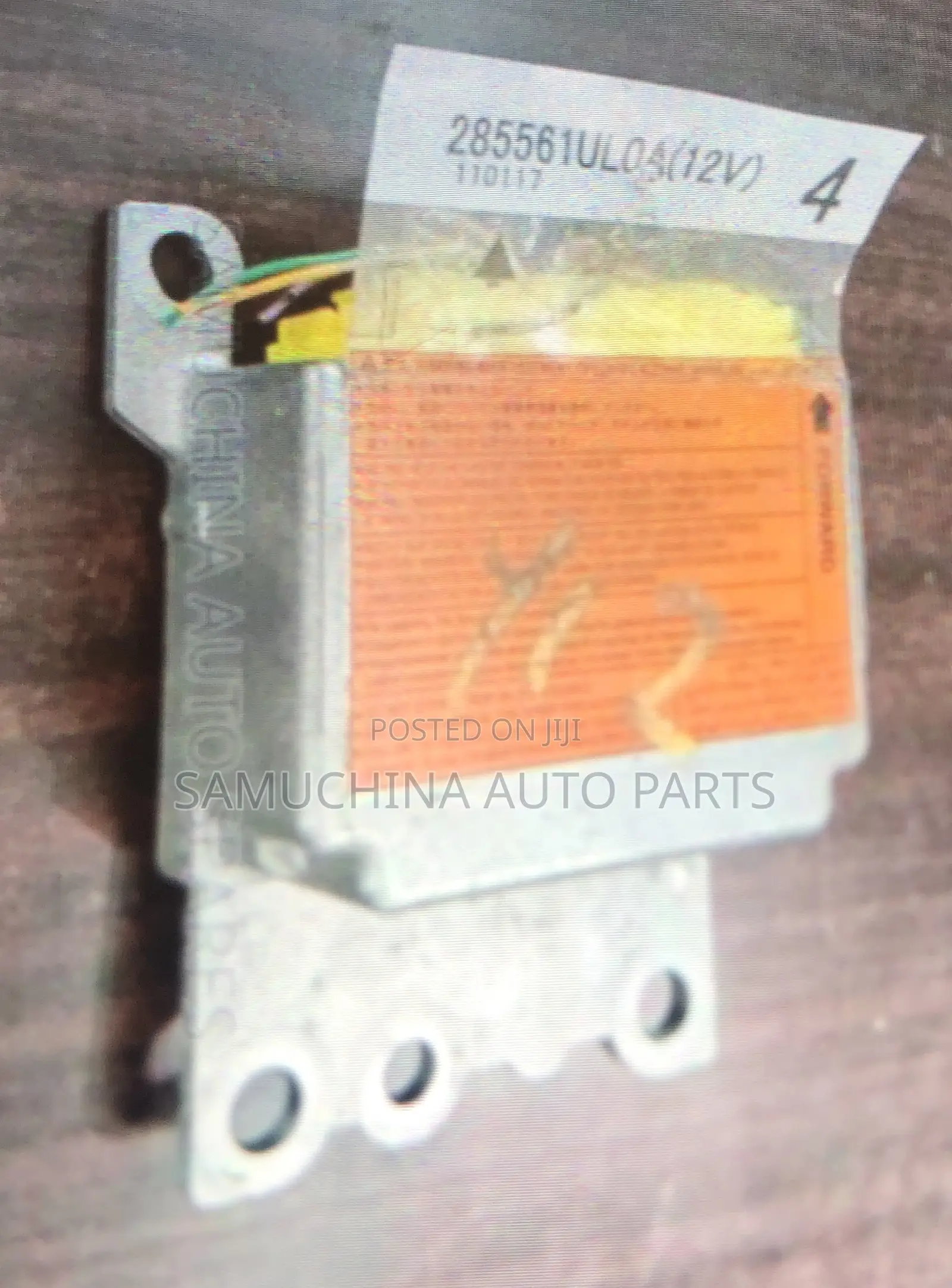 SRS Unit/ Airbag Computer Nissan Wingroad Y12