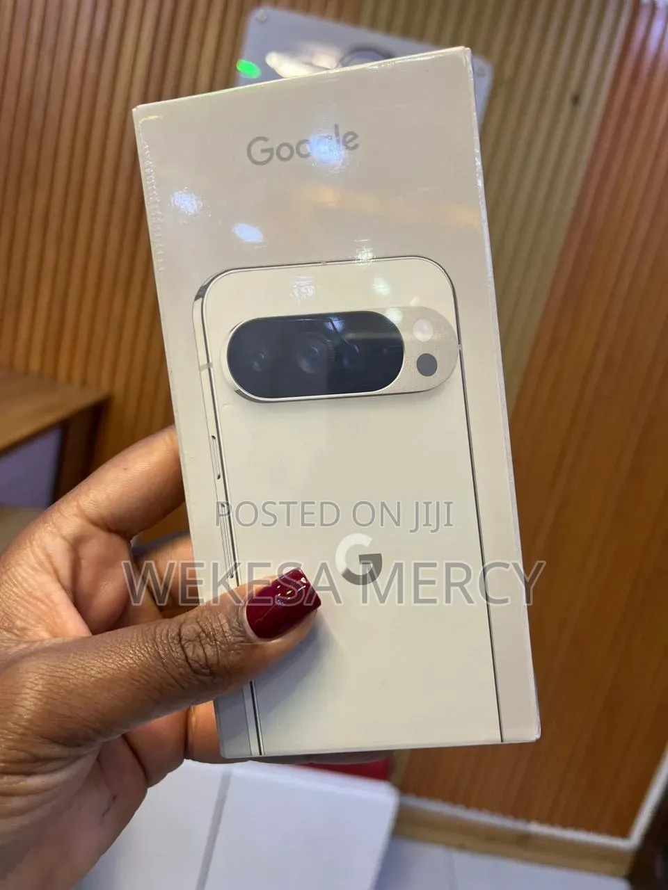 New Mobile Phone 16 GB Silver