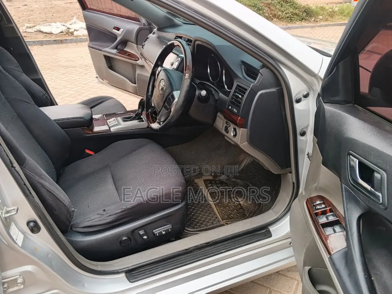 Toyota Mark X 2.5 RWD 2012 Silver