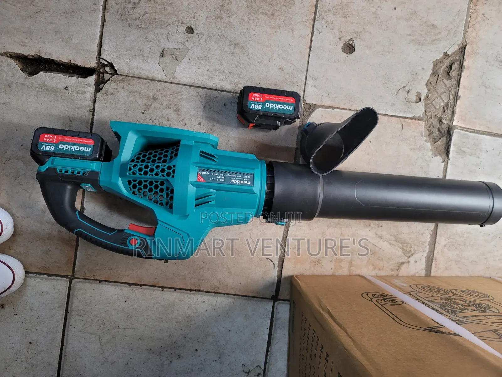 Meakida Cordless Leaf Blower/Cordless Leaf Blower 88v
