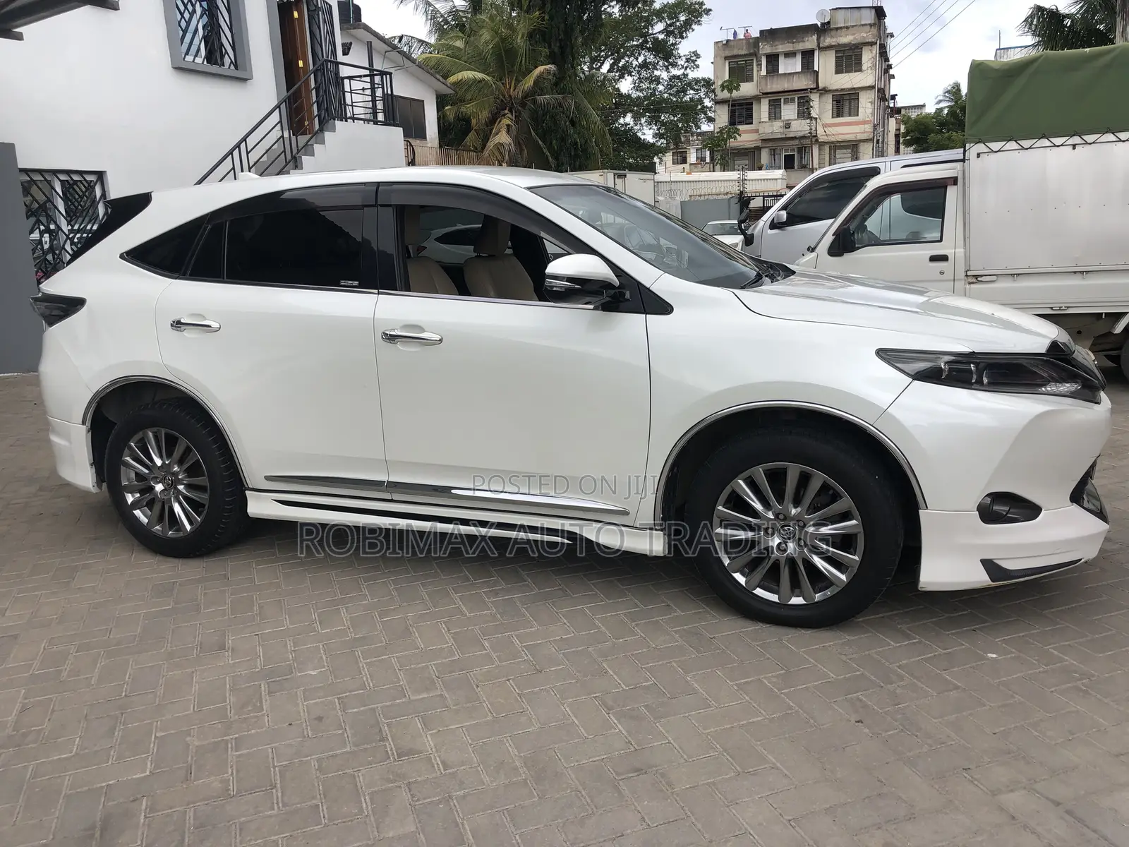 Toyota Harrier 2015 White