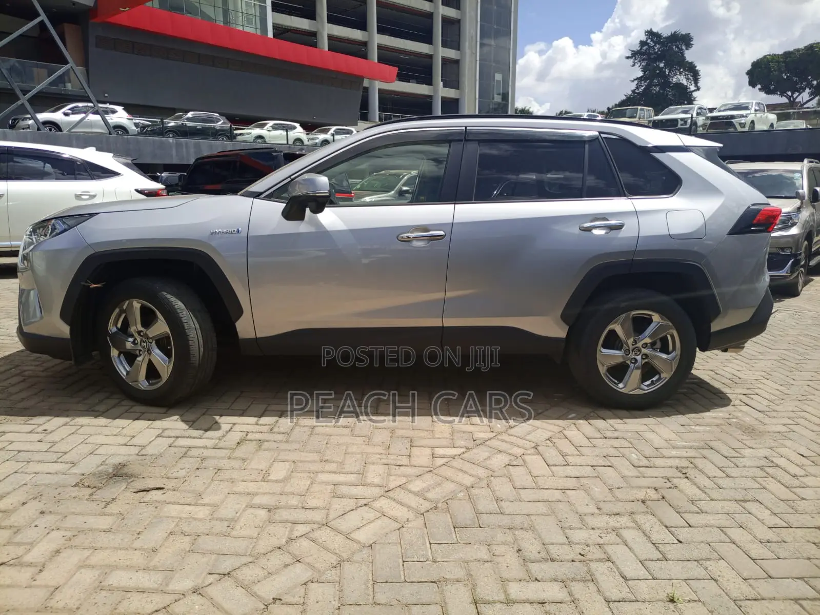 Toyota RAV4 2019 Silver