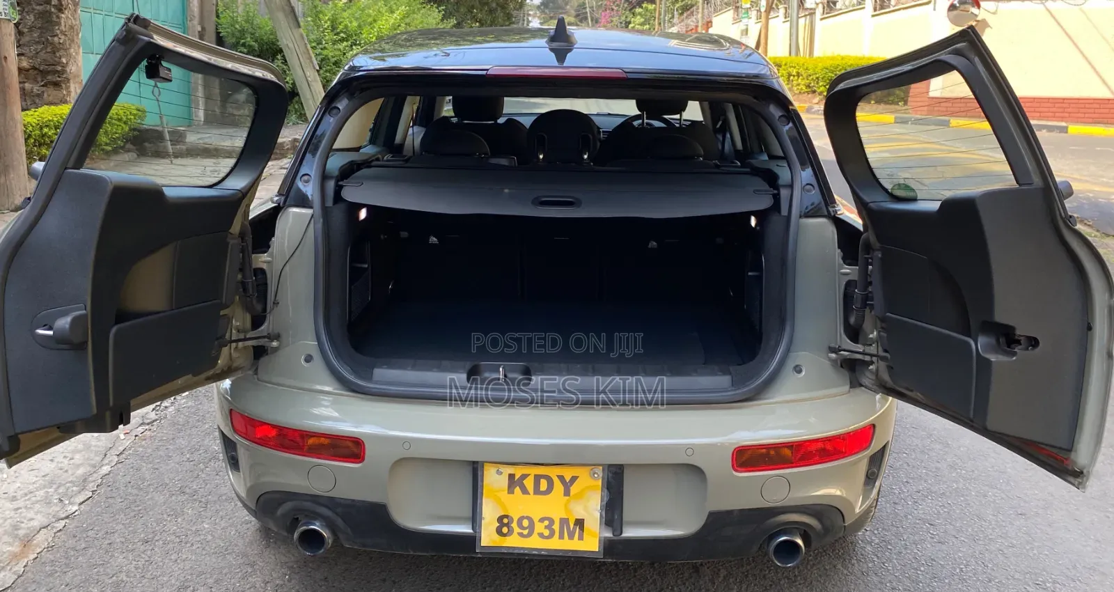 Mini Clubman 2019 Brown