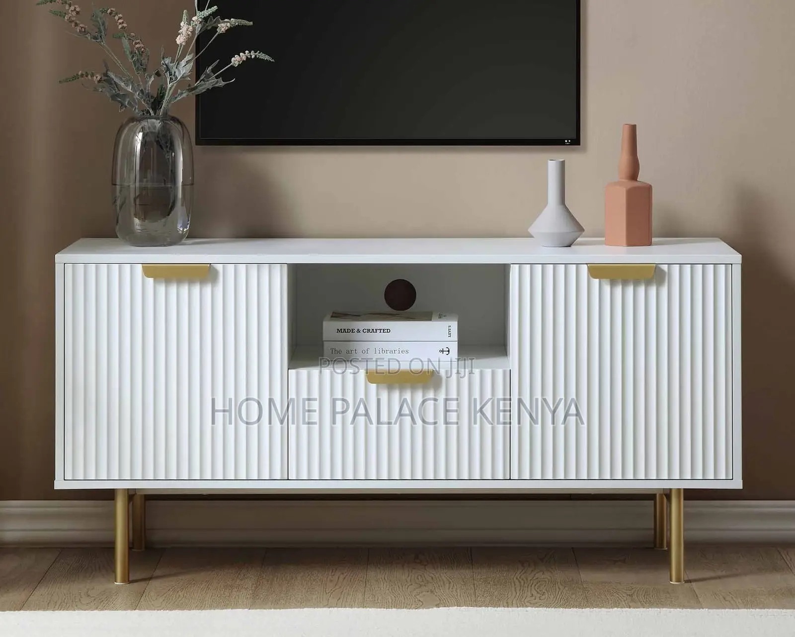 Tv Cabinet: Whited Carved Fluted Tv Stand With Gold Accents