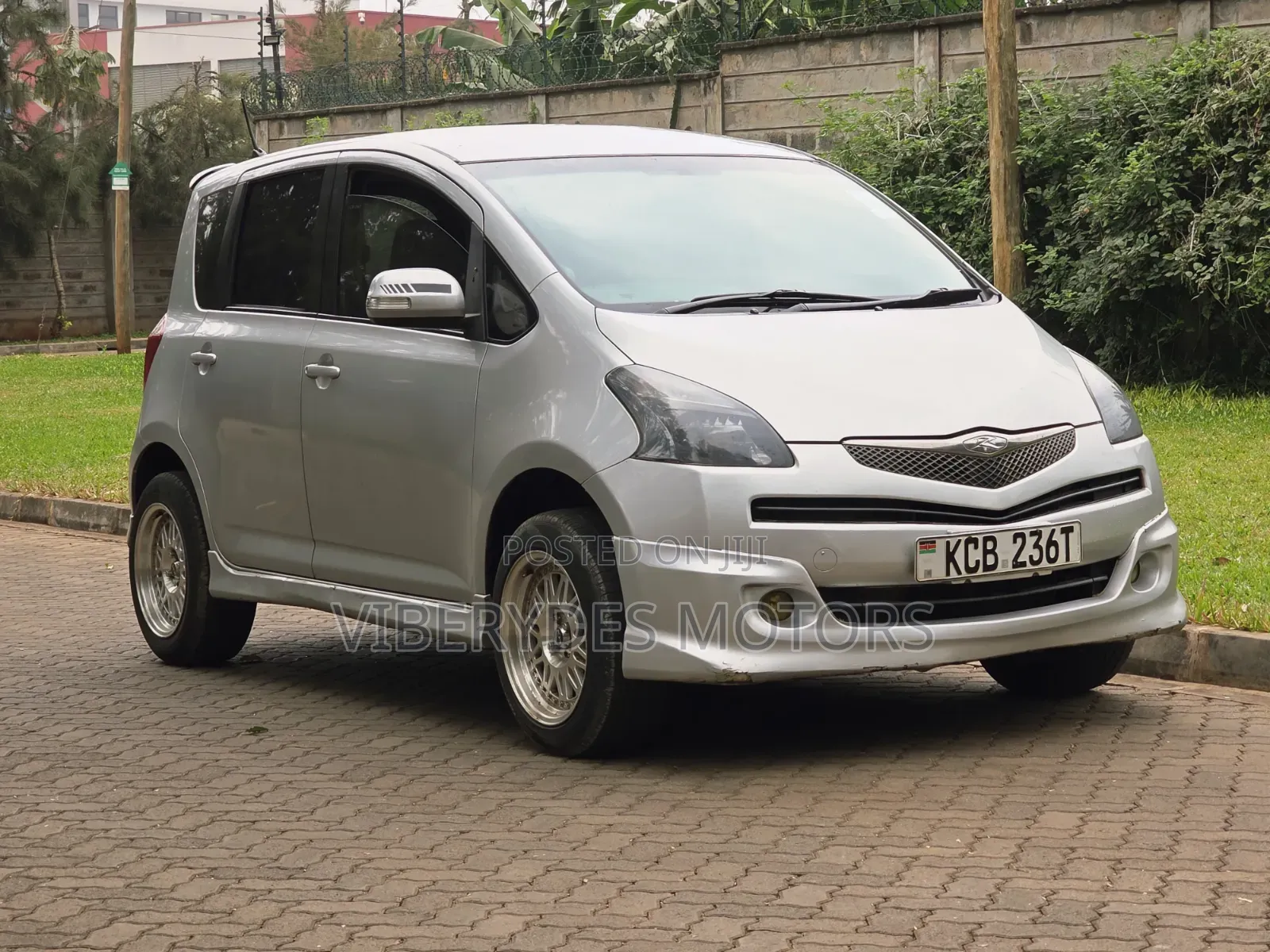 Toyota Ractis 2007