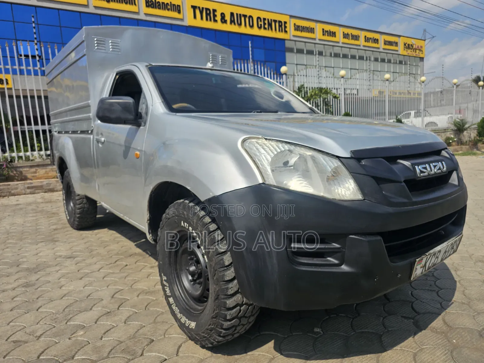 Isuzu D-MAX 2014 Silver
